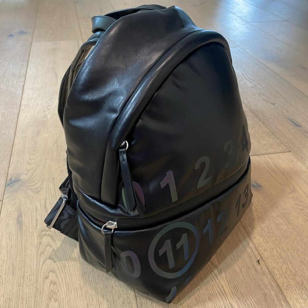 MM6 | Numeric Logo Backpack - Picture 6 of 11